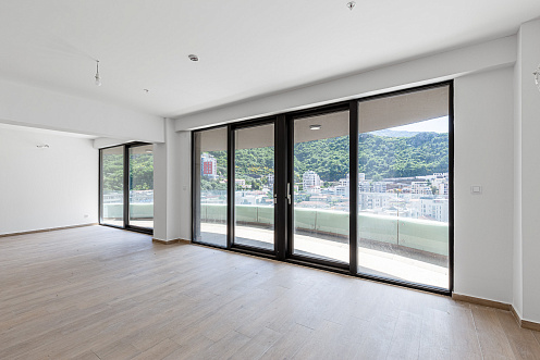 Apartment in Rafailovići mit einer Gesamtfläche von 127 m² plus einer Terrasse von 13 m²
